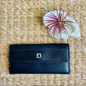 Lodis Trifold Black Leather Wallet Zipper / Snap